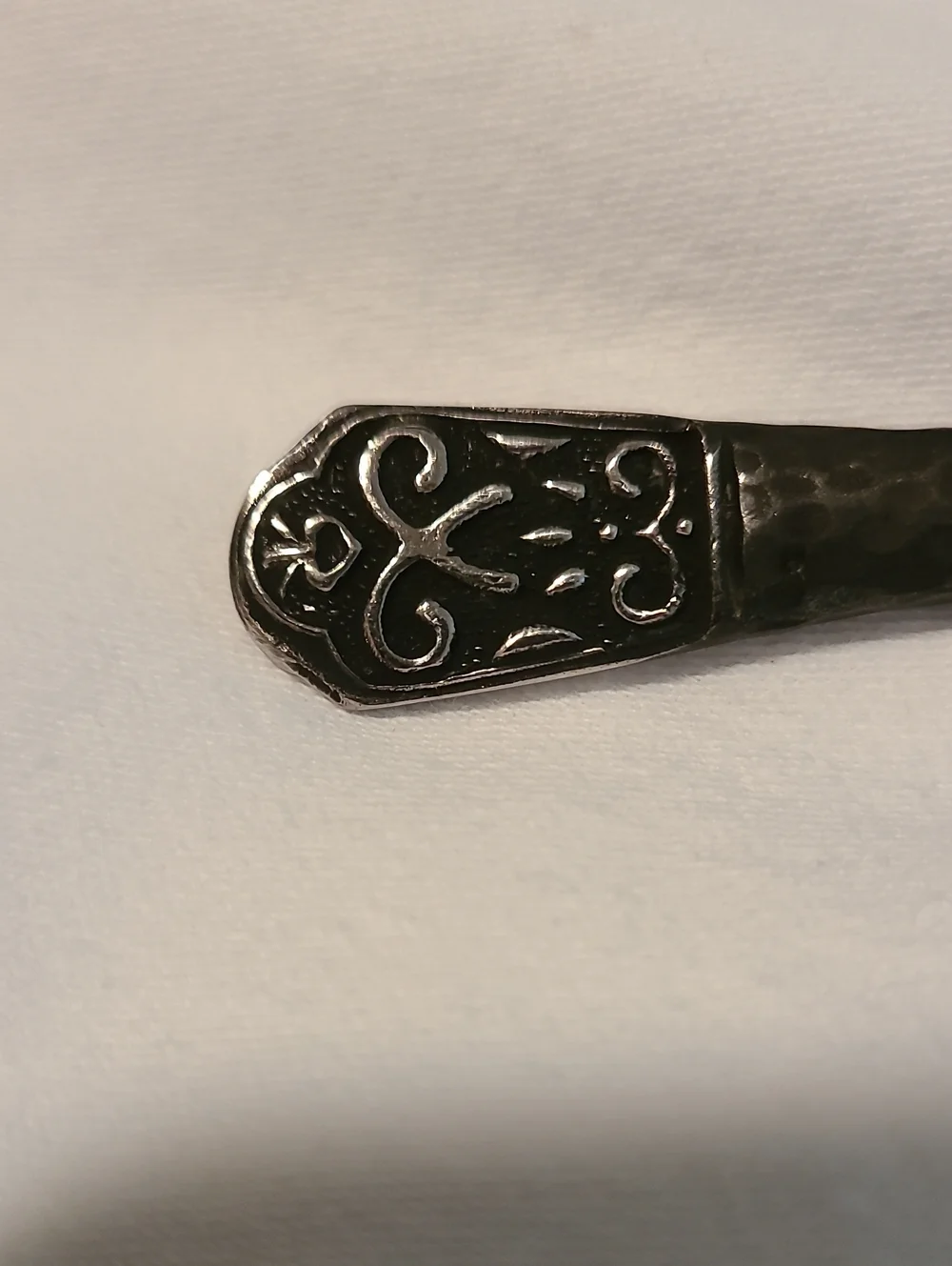 Avalon Spoon Hammered Flatware Silver Black